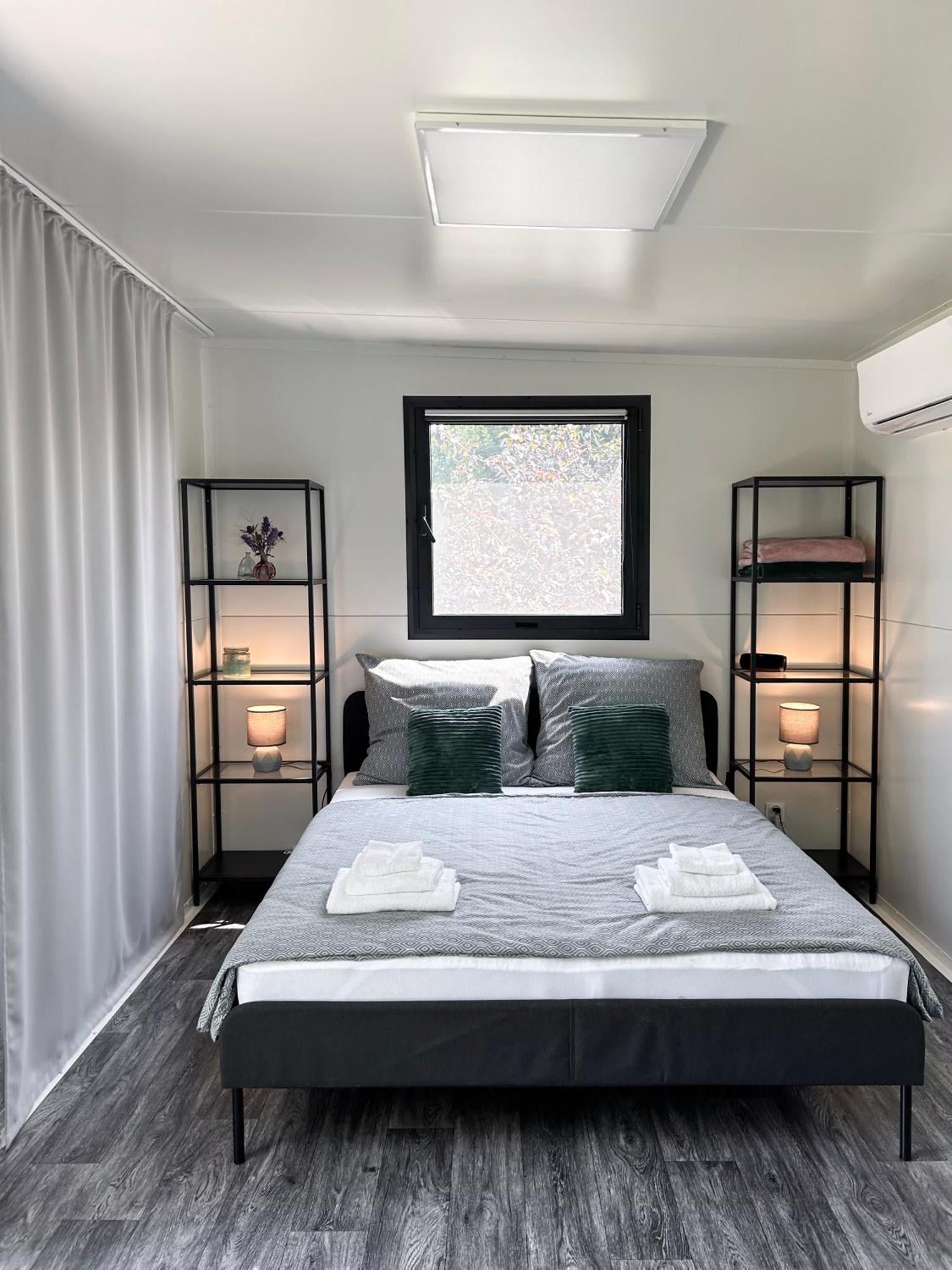 Ferienwohnung Tiny House Mezi Sklepy Kobylí Exterior foto
