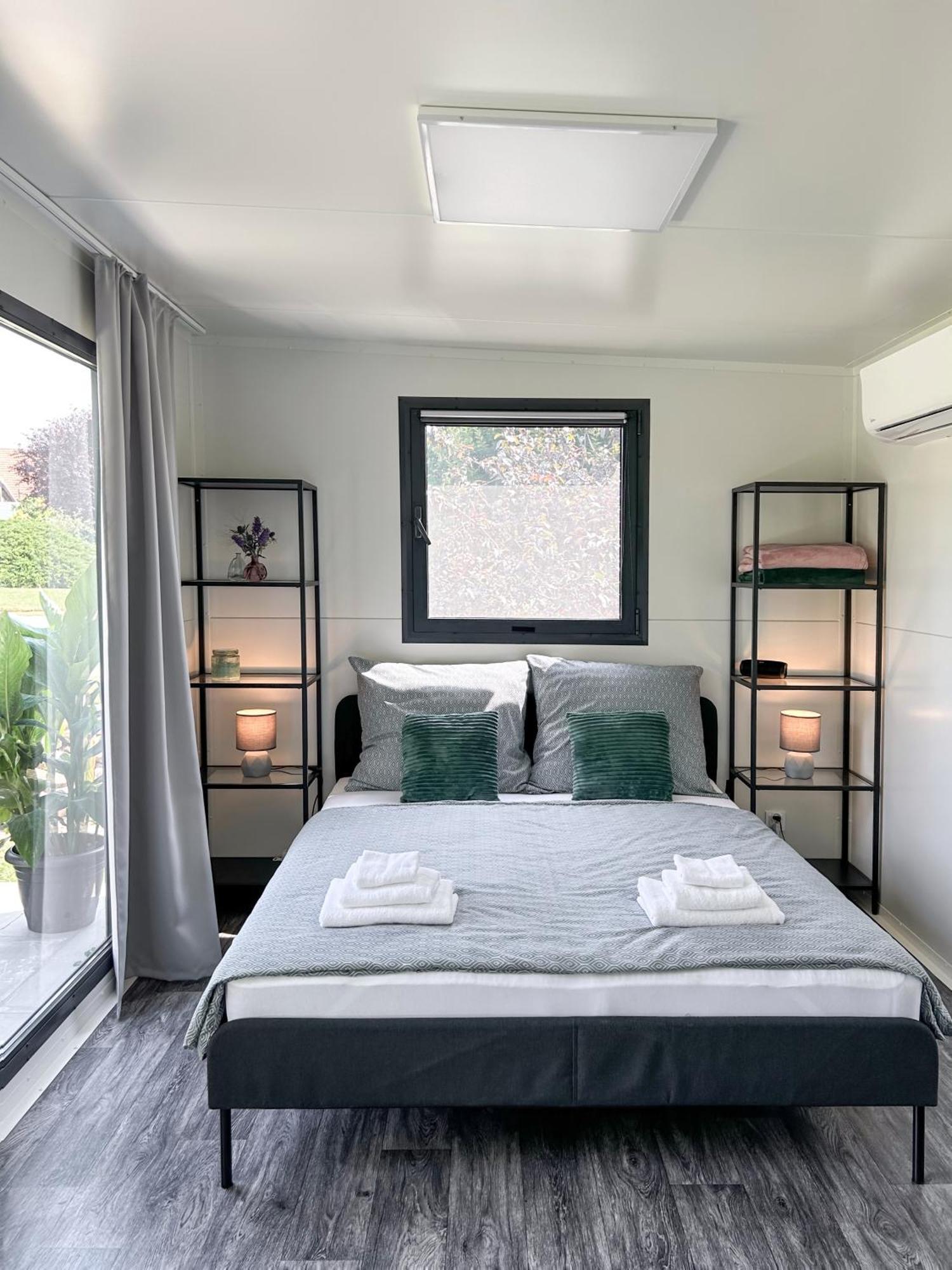 Ferienwohnung Tiny House Mezi Sklepy Kobylí Exterior foto
