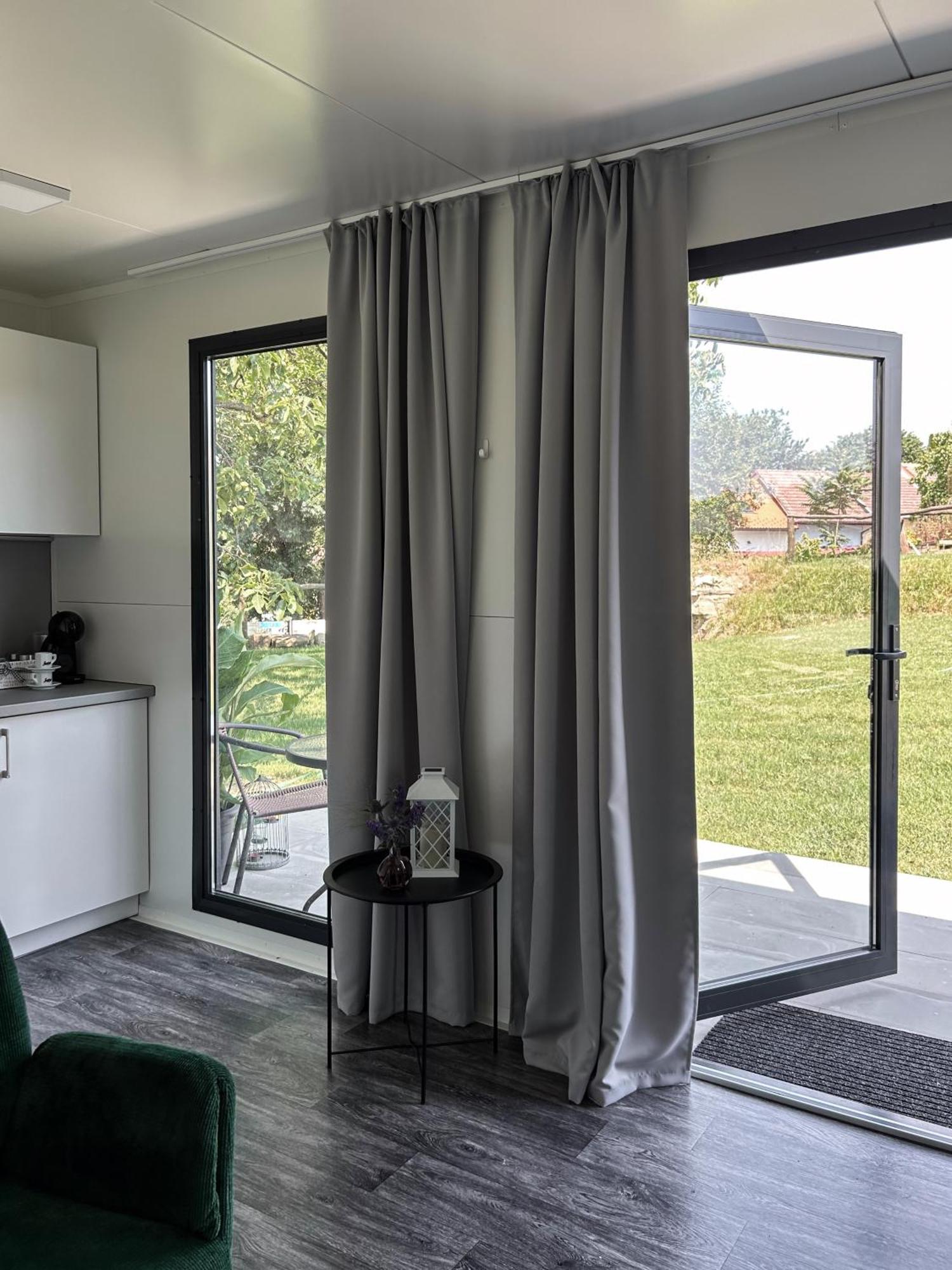 Ferienwohnung Tiny House Mezi Sklepy Kobylí Exterior foto
